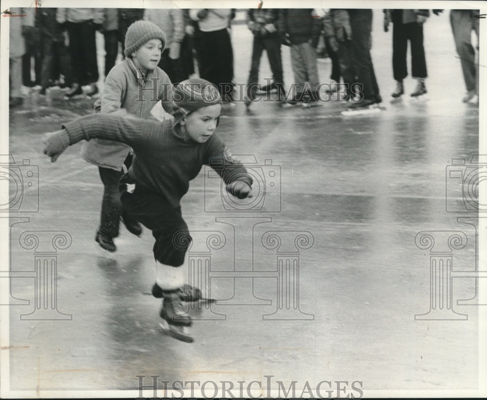 1961 Press Photo James Radle and James Cromas, race at Washington Park.- Historic Images