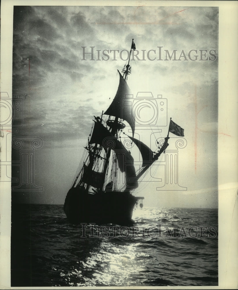 1969 Press Photo The ship Nonsuch II undergoes trials off Falmouth, England- Historic Images