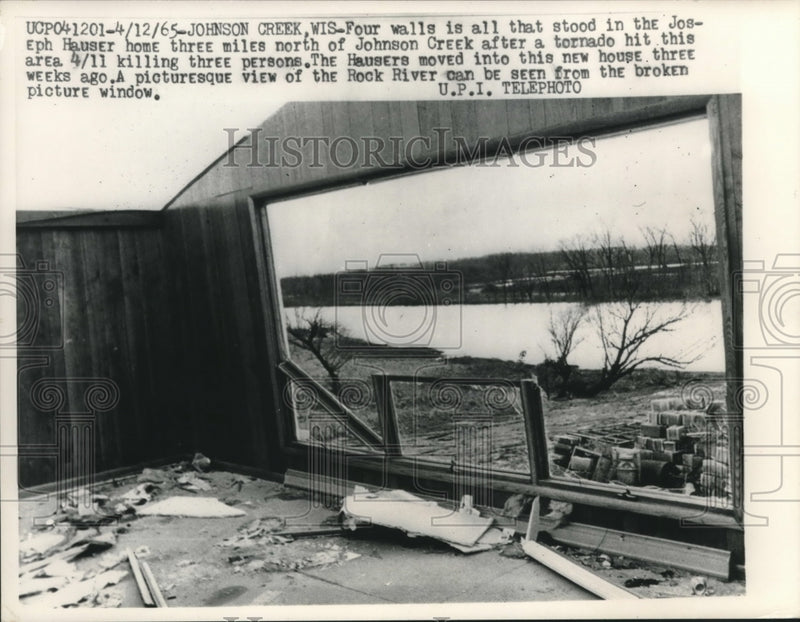 Load image into Gallery viewer, 1965 Press Photo Four Walls Stand of Joseph Hauser Home After Tornado Hit
