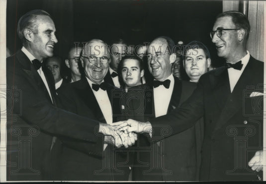 1955 Press Photo Adlai Stevenson and Three Other Presidential Candidates Chicago