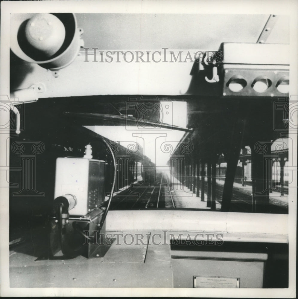 1956 Press Photo Television camera shows view from train cab Chicago &amp; Pacific- Historic Images