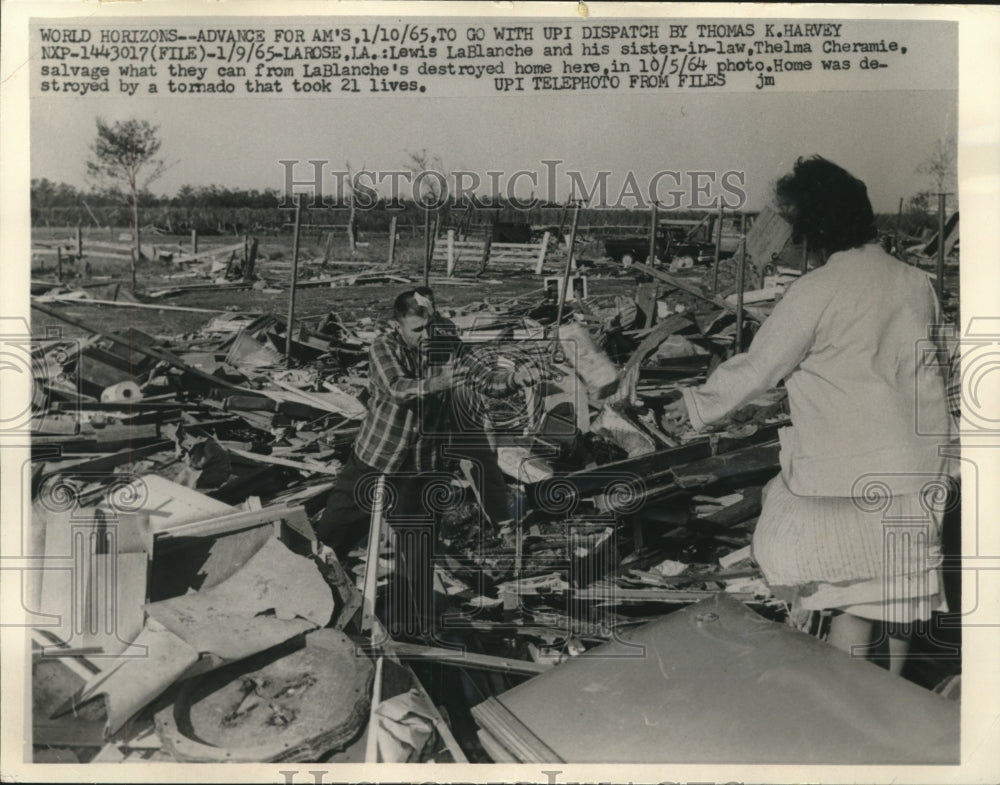 1965 Press Photo Lewis La Blanche and Thelma Cheramie after tornado, Larose, LA- Historic Images