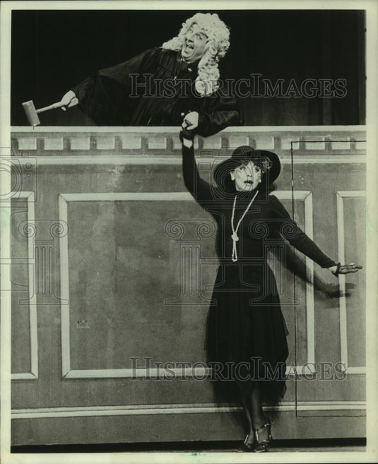 1982 Press Photo "Courtroom" sketch shown, Mimi Hines, Eddie Bracken, musical.- Historic Images