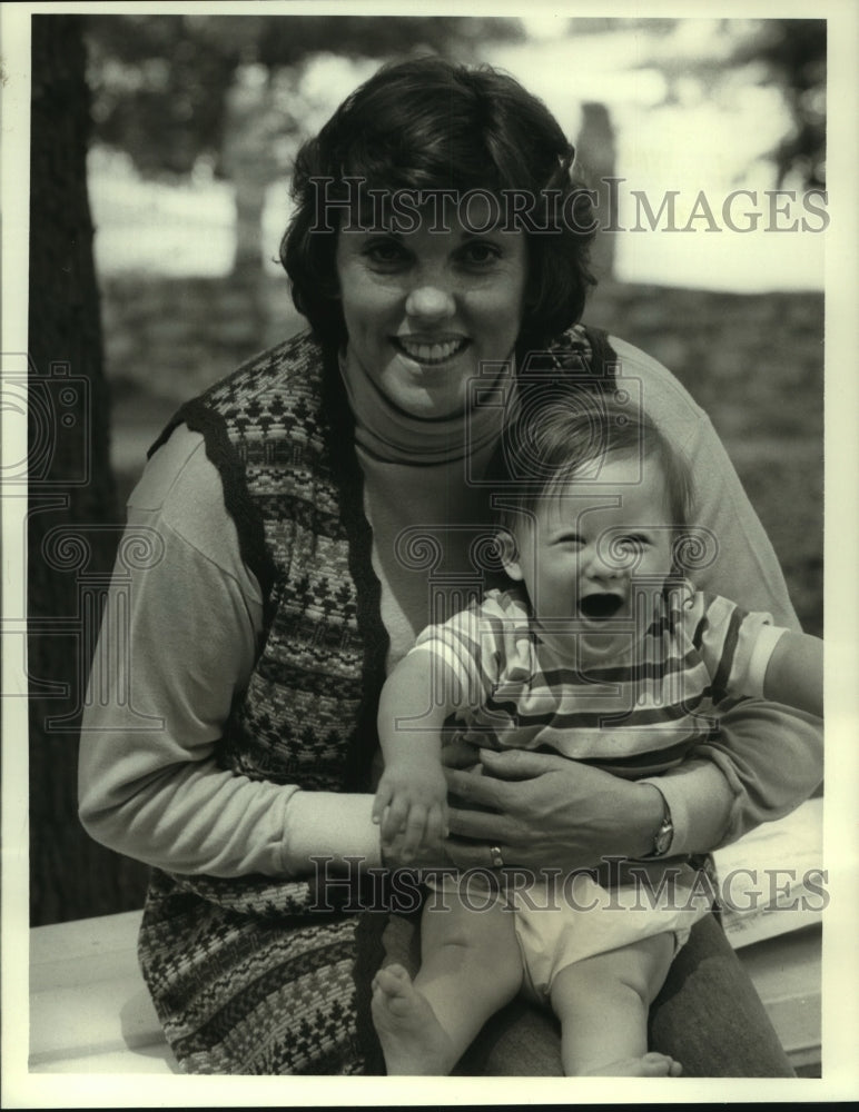 Press Photo Tyne Daly and Franklin O'Neill on Kids Like These - mjc06473- Historic Images