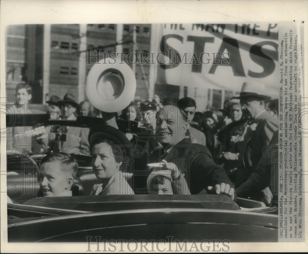 1948 Press Photo Stassen family arrives Philadelphia for Republican convention- Historic Images