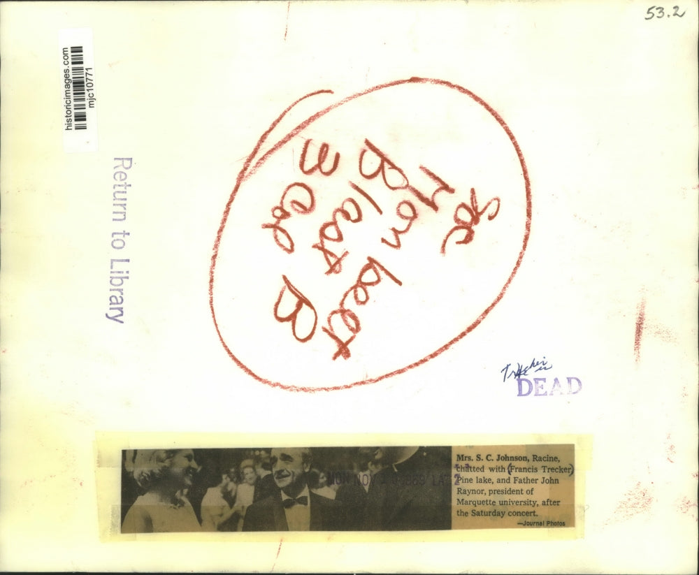 1969 Press Photo Mrs. Johnson & Francis Trecker & Father John Raynor, Wisconsin