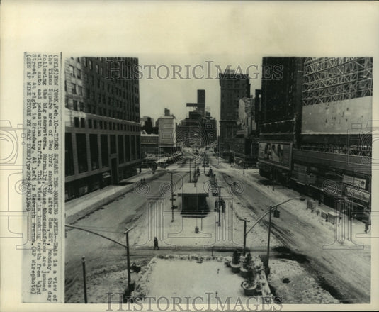 1969 Press Photo Times Square Area of New York the Day After Big Snowstorm- Historic Images