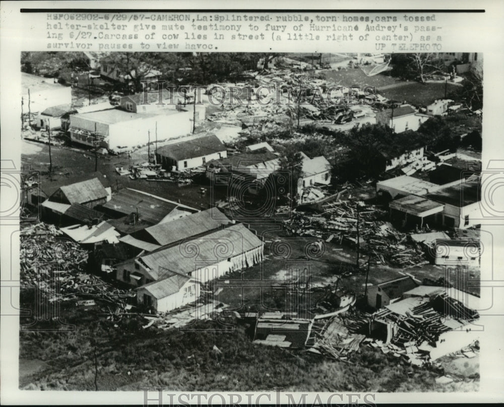 1957 Press Photo Cameron, LA after the fury of hurricane Audrey.- Historic Images