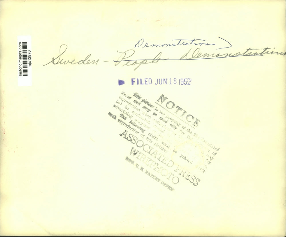 1952 Press Photo Swedes demonstrate outside Soviet Embassy, Stockholm