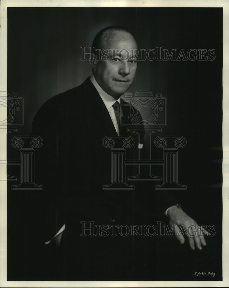 1969 Press Photo Joe E. Smith, agent for Franklin Life Insurance, Milwaukee- Historic Images