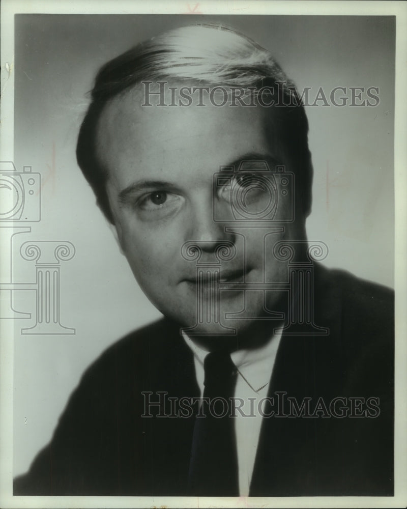 1966 Press Photo Martin Tahse Theatrical Producer- Historic Images