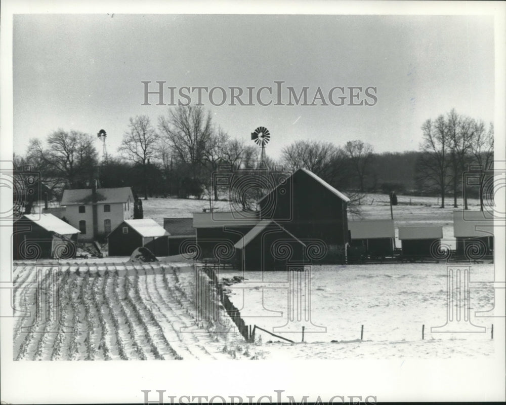 1974 Press Photo University of Wisconsin&#39;s new Animal Science building- Historic Images