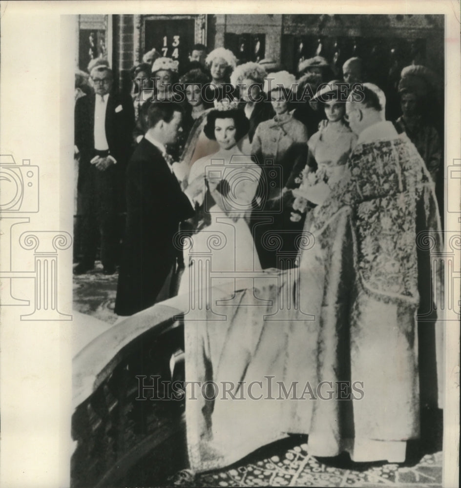 1964 Press Photo Swedish Princess Desiree and Baron Niclas Silfverschiold, wed- Historic Images