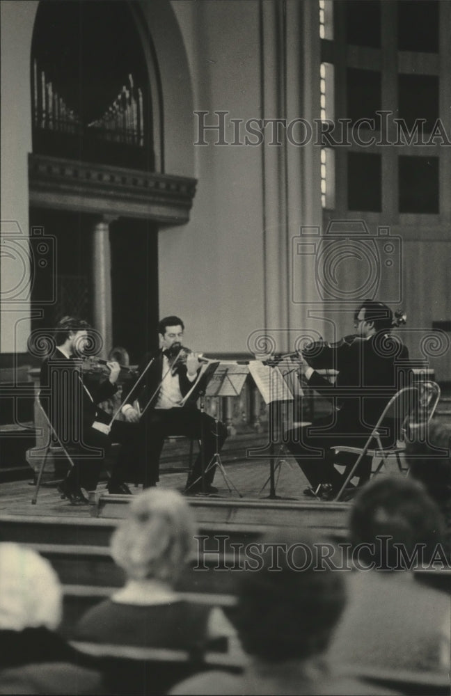 1985 Press Photo The Signature String Quartet plays at Episcopal Church- Historic Images