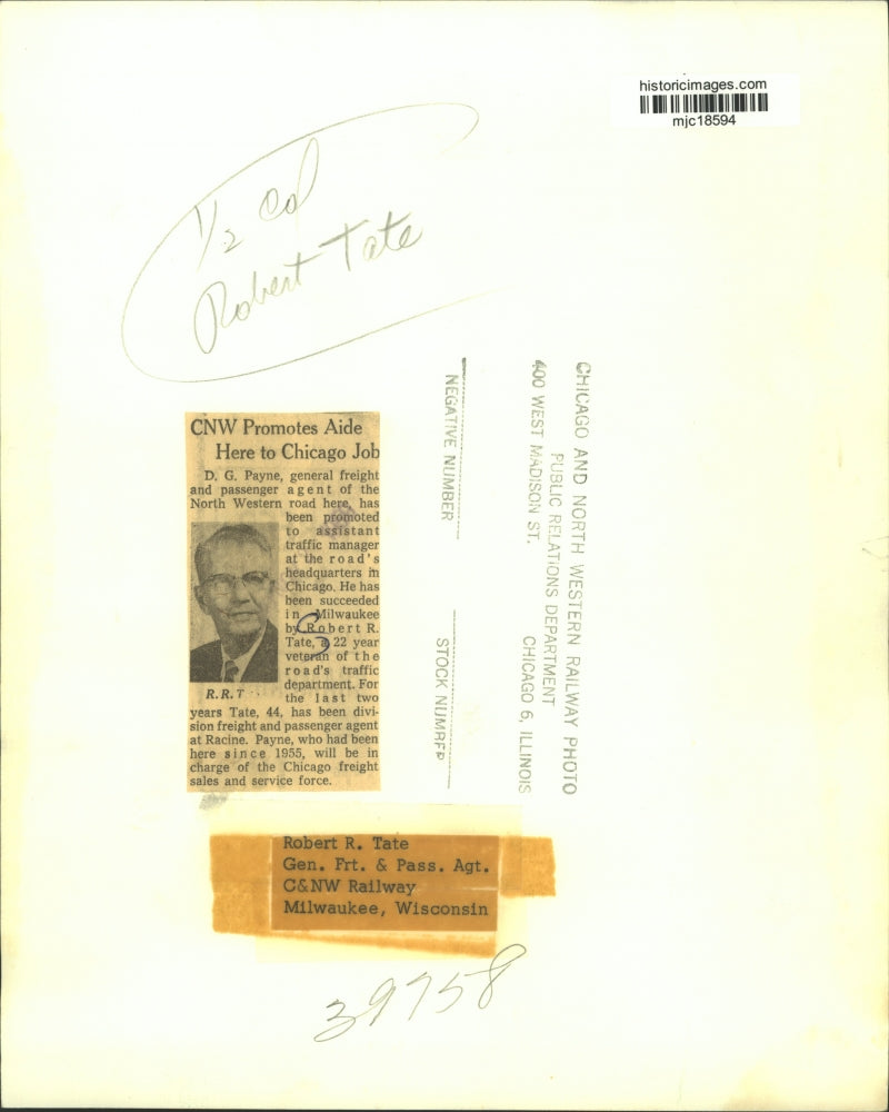 1964 Press Photo Robert R. Tate general freight agent C&NW Railway, Wisconsin