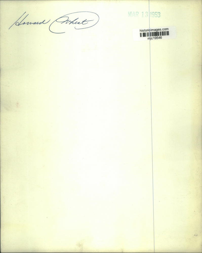 1953 Press Photo Smiling Howard Wheat Holds Glass and Cigar - mjc19546