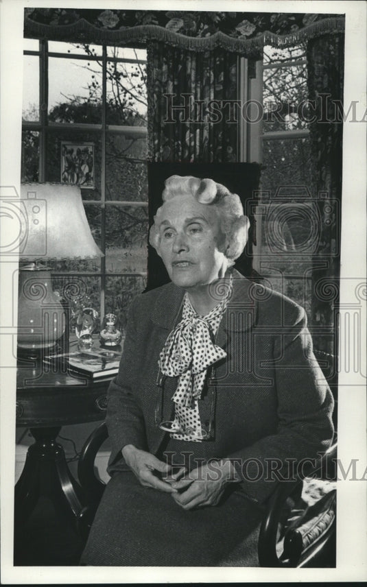 1974 Press Photo Former Milwaukee Sanitarium president Mrs. Sophie Schroeder