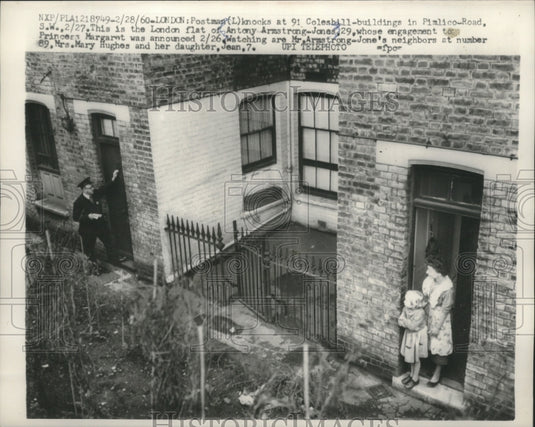 1960 Press Photo Antony Armstrong-Jones, future Earl of Snowdon's flat in London- Historic Images