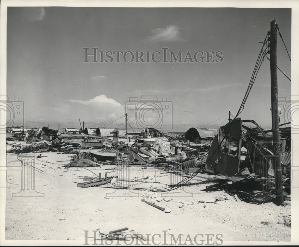 1952 Press Photo Housing destroyed by typhoon on Wake Island - mjc23787