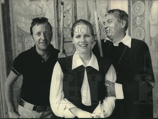 1974 Press Photo Anthony Harvey, Liv Ullmann & Peter Finch in "The Abdication"- Historic Images