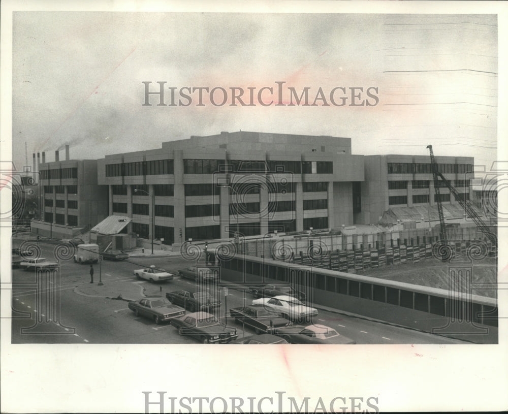 1972 Press Photo State of Wisconsin&#39;s newest major office building in Madison- Historic Images