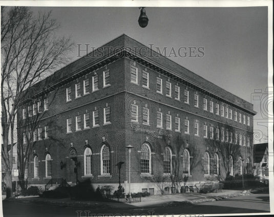 1969 Press Photo Spencerian College, Milwaukee, Wisconsin - mjc25283- Historic Images
