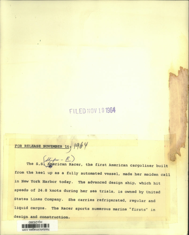 1964 Press Photo The S.S. America Racer makes her maiden call in New York Harbor