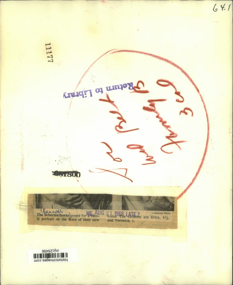 1968 Press Photo Kenneth Schermerhorn and family - mjc25456