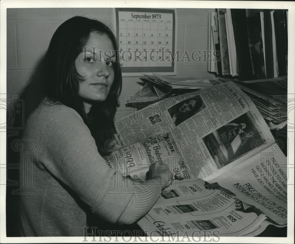 1975 Press Photo Channel 10 producer-reporter Claudia Strohm - mjc25665- Historic Images