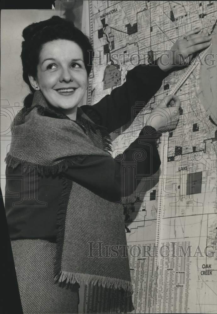 1943 Press Photo Mrs. Kenneth H. Read - mjc25995