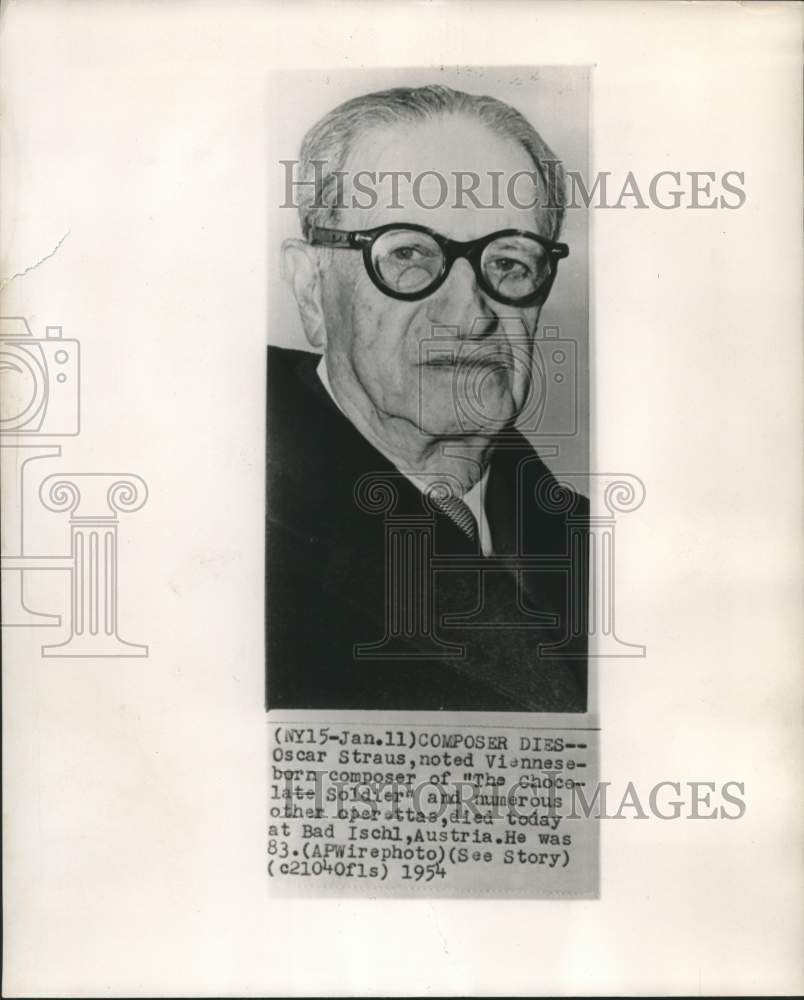1954 Press Photo Noted Viennese born composer, Oscar Straus - mjc26019- Historic Images
