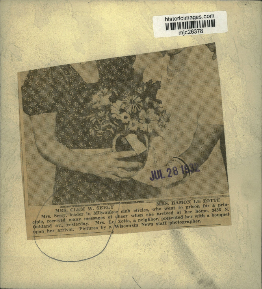 1932 Press Photo Mrs. Clem W. Seely and Mrs. Ramon Le Zotte Milwaukee