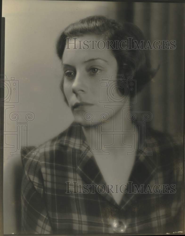 1932 Press Photo Mrs. John F. Stratton - mjc26723- Historic Images