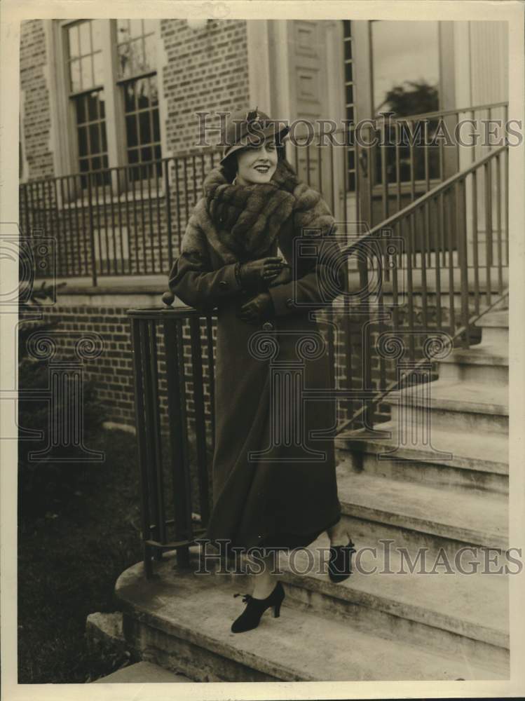 1933 Press Photo Mrs. Harry Wiener - mjc26857