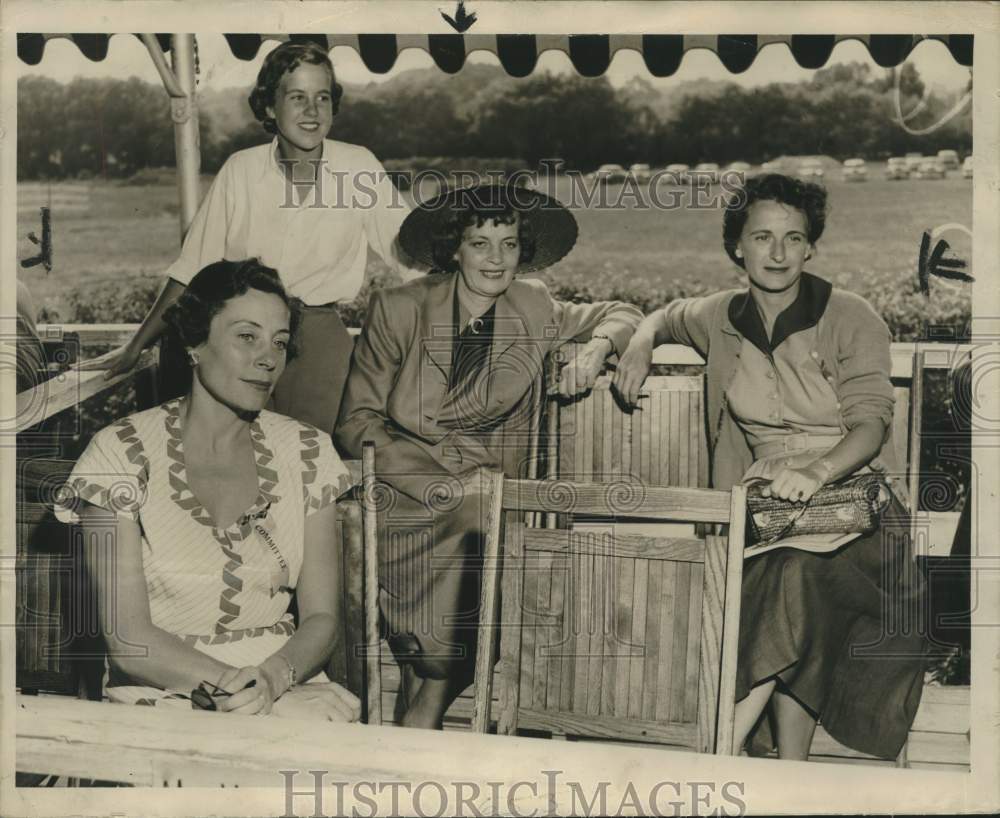 1949 Press Photo Kit Sherry, Mrs. Ludlow North, Mrs. John F. Stratton and other