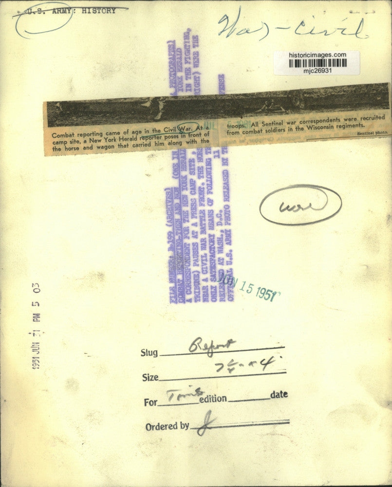 1951 Press Photo New York reporter in press camp near Civil War battle front