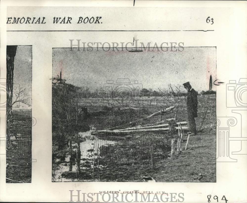 1951 Press Photo Unknown man stands by soldiers' grave at Bull Run, Civil War