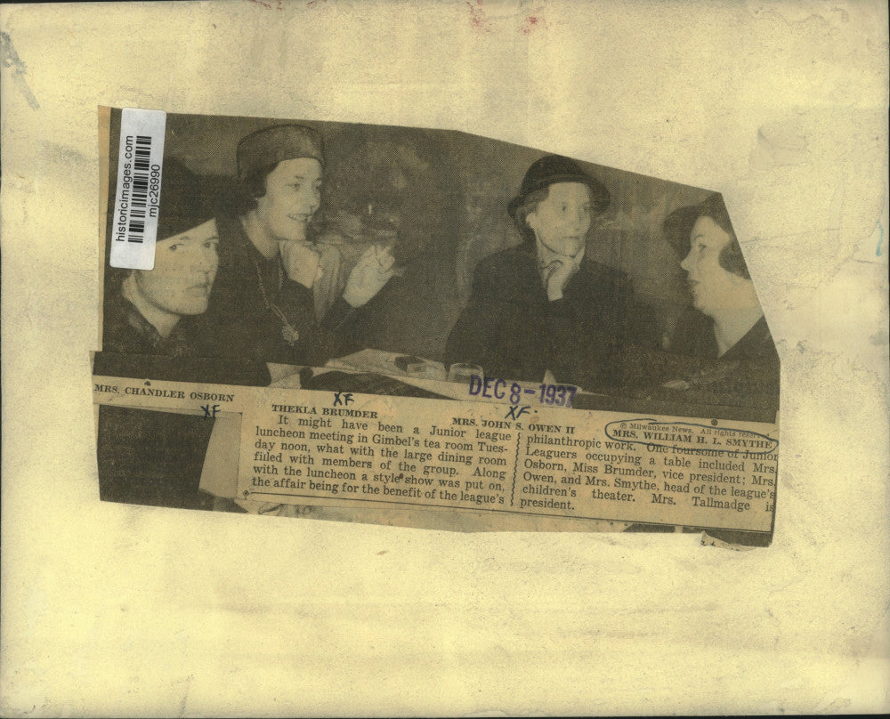 1937 Press Photo Mrs. William H.L. Smythe and other at Junior League luncheon