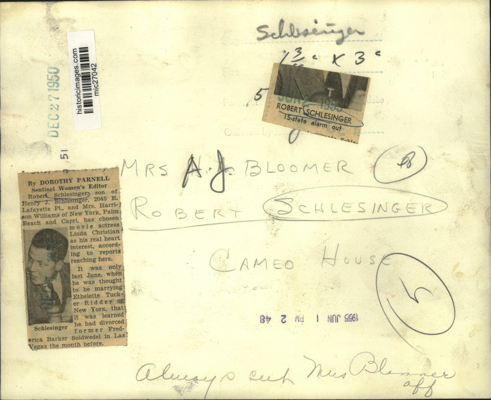 1950 Press Photo Cameo House - Mrs. A. J. Bloomer and Robert Schlesinger