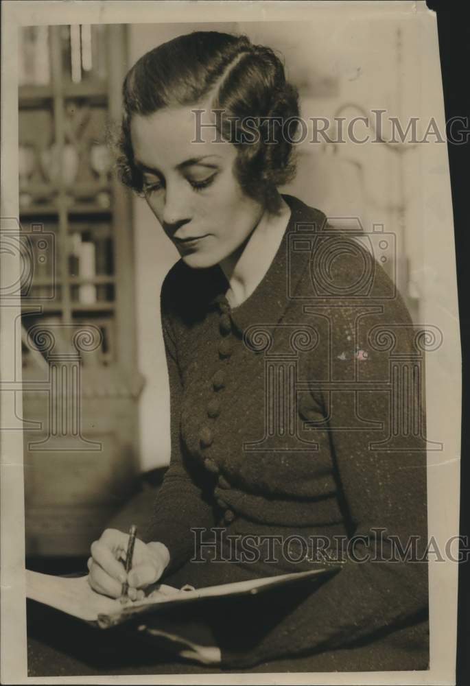 1930 Press Photo Mrs. John Stratton - mjc27484