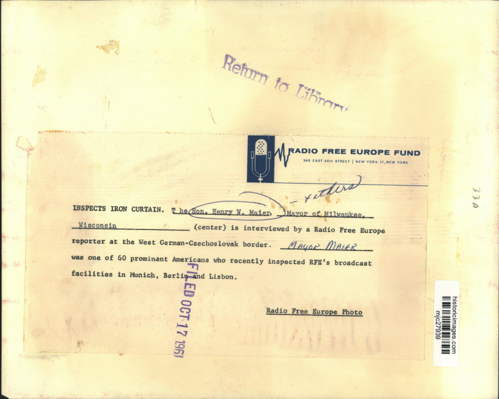 1961 Press Photo Henry W. Maier interview at the West German-Czechoslovak border