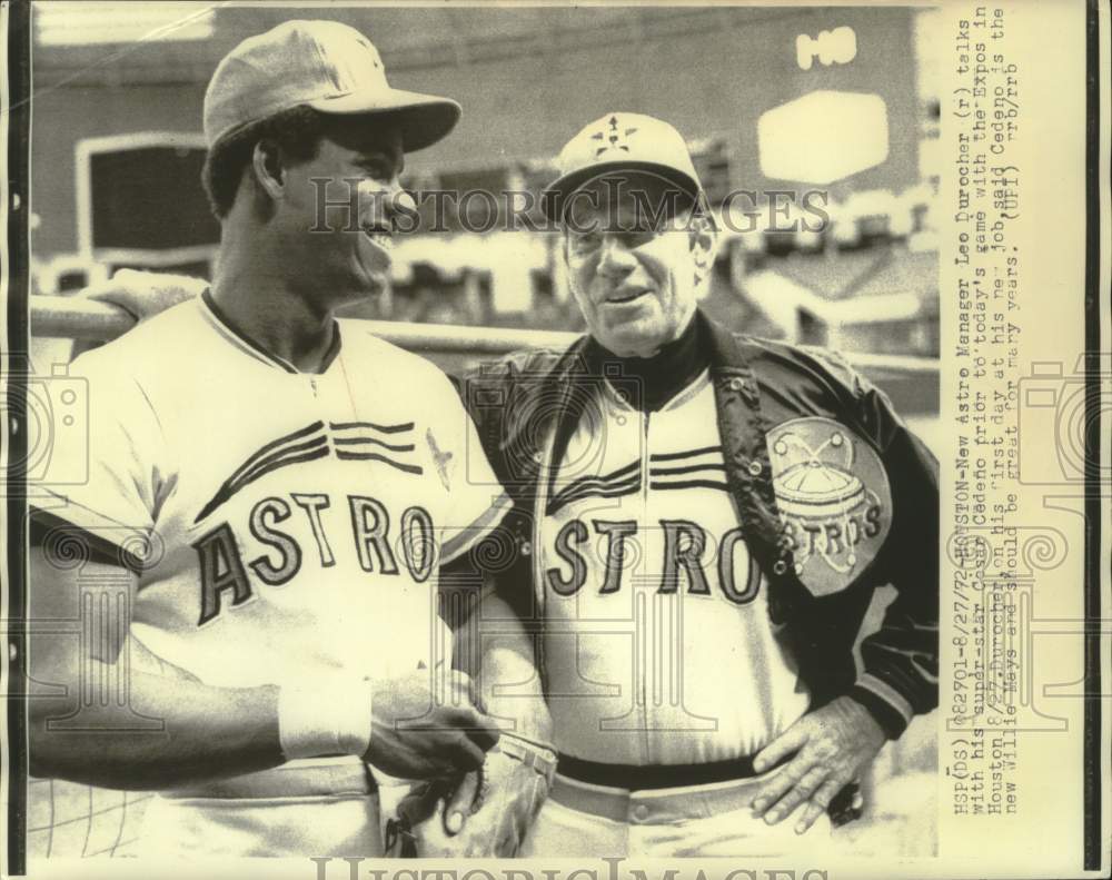 1972 Press Photo Leo Durocher and Cesar Cedeno on field in Houston - mjc28028- Historic Images