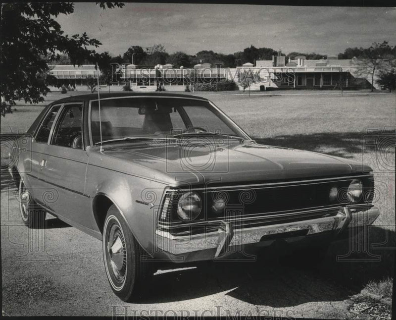 Load image into Gallery viewer, 1969 Press Photo American Motors' Hornet SST two door sedan - mjc28563
