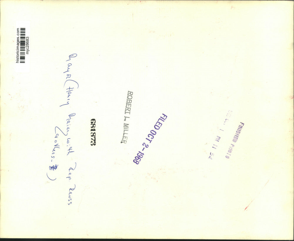 1968 Press Photo Henry Maier with Representative Reuss and others - mjc28683