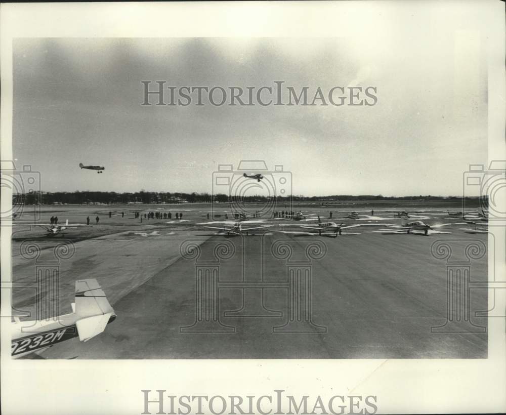 1977 Press Photo Spirit of St. Louis replica Experimental Aircraft Association- Historic Images