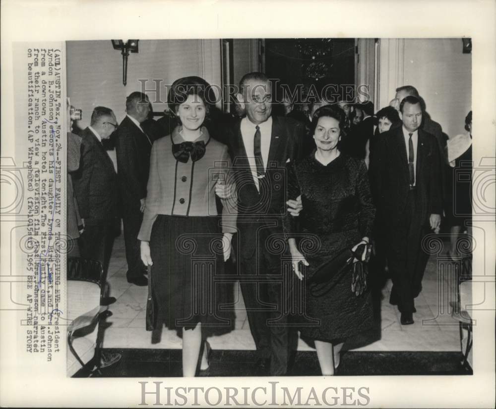 1965 Press Photo President Lyndon B. Johnson, Lynda Bird and wife, Austin, Texas- Historic Images