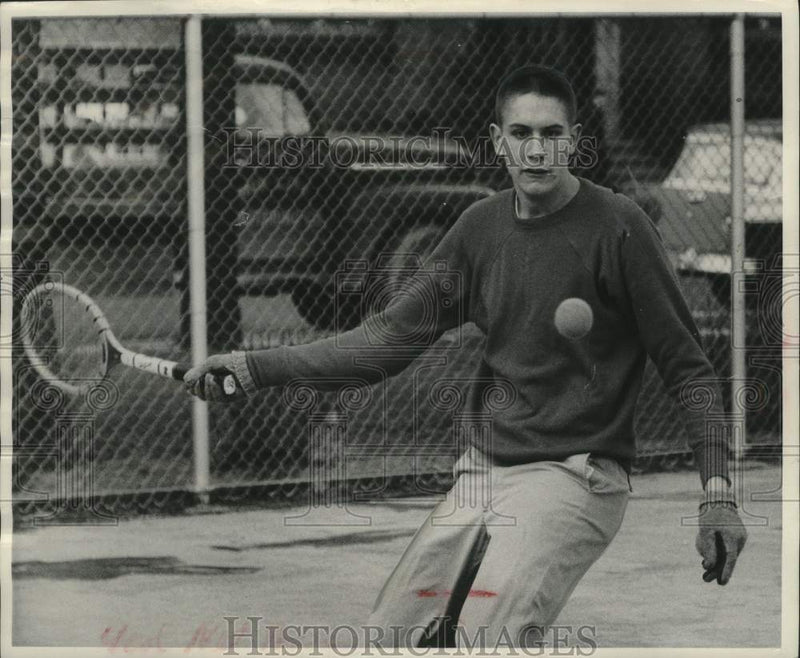 Load image into Gallery viewer, 1957 Press Photo Dick Scherer of Pulaski High School wears gloves at tennis game
