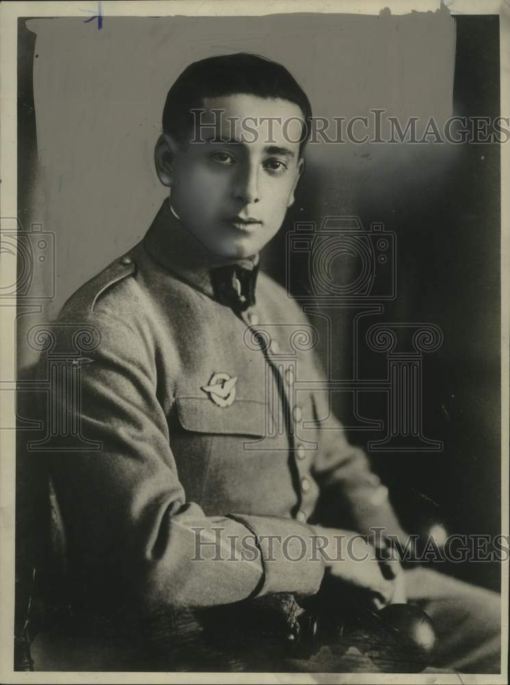 1931 Press Photo Pilot Joseph Daerflnger as a flying officer. - mjc29700