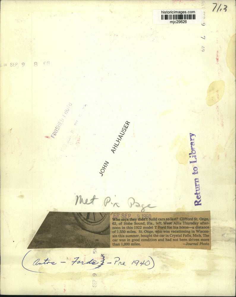 1960 Press Photo Clifford St. Onge with his 1922 model T Ford - mjc29826