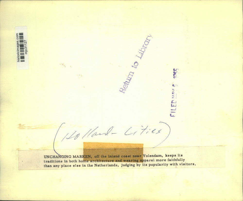 1955 Press Photo Boat Marken Off Coast Near Volendam Holland - mjc31127